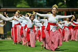 Traditional Balinese cultural dance performance