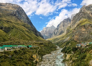 Mana Village, the last village of India