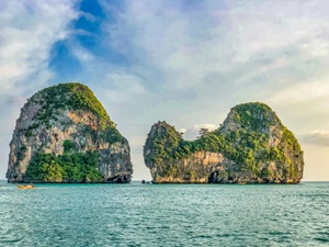 Krabi's stunning limestone cliffs and beaches